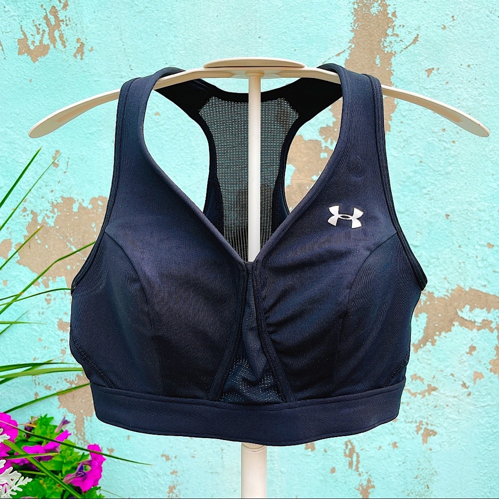 Under Armour Heat Gear Padded Sports Bra